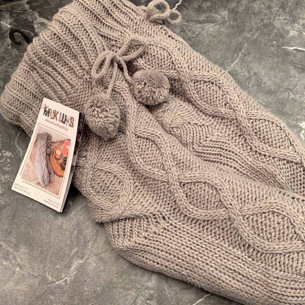 Muk Luks cozy socks